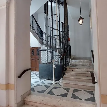 Dimora San Bartolomeo - Design, Panoramic View & Culture Apartment